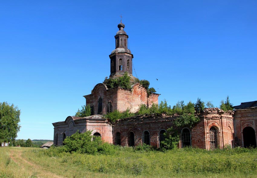 Церковь с Верхосунье Сунский район